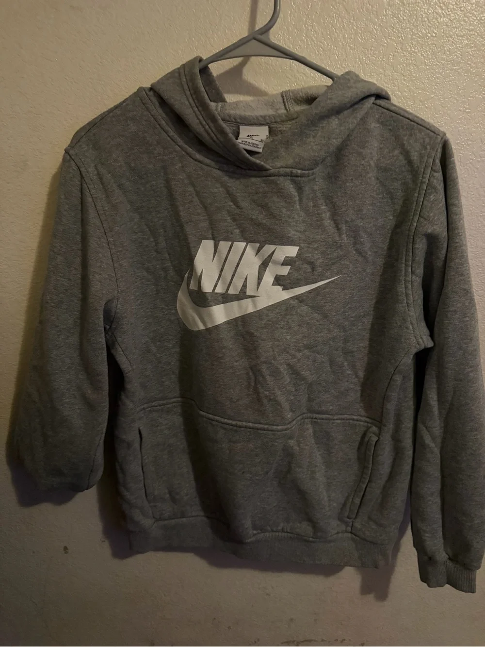 Nike classic crewneck